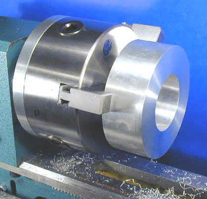 Holding a 4" diameter workpiece in the outside jaws
